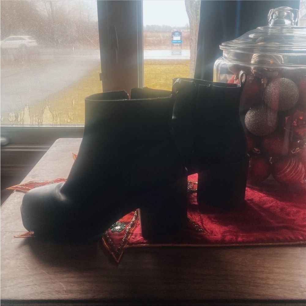Sleek Black Ankle Booties for Effortless Style